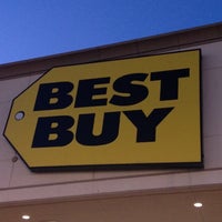 Photo taken at Best Buy by Levi H. on 6/15/2012