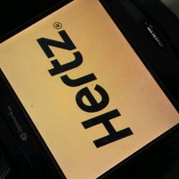 Foto tirada no(a) Hertz por Stacy S. em 3/7/2012