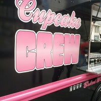 รูปภาพถ่ายที่ Cupcake Crew โดย Keith K. เมื่อ 3/21/2012