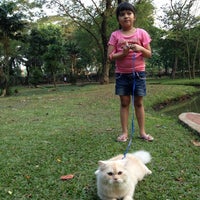 Photo taken at Dog Track @Jalur Hijau Tebet by Fana R. on 5/17/2012