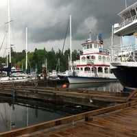 Das Foto wurde bei Harbour Cruises von Jaclyn am 5/28/2012 aufgenommen