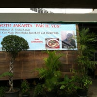 Photo taken at Soto Jakarta - Pak H. Yus™ by Tjuntaraga on 4/5/2012