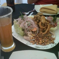 Снимок сделан в Inca Pacha Restaurante пользователем Carolina M. 3/3/2012