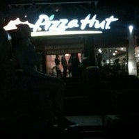 Review Pizza Hut