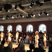 Photo taken at DNN Fashion Week Ткачи by Anna K. on 4/8/2012