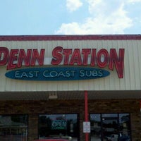 รูปภาพถ่ายที่ Penn Station East Coast Subs โดย Tiffany S. เมื่อ 6/10/2012