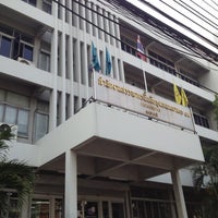Photo taken at สำนักงานสรรพากรพื้นที่กรุงเทพมหานคร | 18 by disneytoonkob d. on 3/16/2012