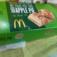 Photo taken at McDonald&amp;#39;s by Chef Jay H. on 7/20/2012