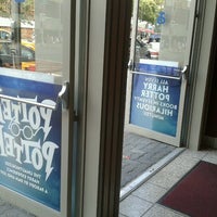 Photo taken at Potted Potter at The Little Shubert Theatre by Nico M. on 8/12/2012