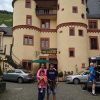 Das Foto wurde bei Restaurant Schloss Zell von Danilo P. am 8/14/2012 aufgenommen