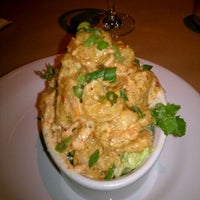 Photo taken at Bonefish Grill by Heath E. on 6/7/2012