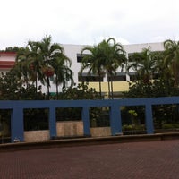 Photo taken at Temasek Secondary School by ,7TOMA™®🇸🇬 S. on 5/25/2012