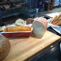 5/19/2012にErinがGreat Harvest Bread Co.で撮った写真
