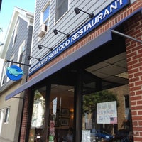 6/30/2012にAhmed E.がCourthouse Seafood Restaurantで撮った写真