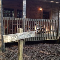 Foto scattata a Dancing Bear Lodge da Millie H. il 4/13/2012