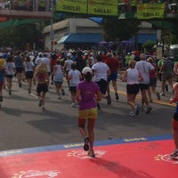 Photo taken at 2012 Peachtree Road Race by Logan H. on 7/4/2012