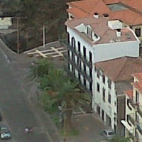 Foto tirada no(a) Hotel da Vila por Ton R. em 8/27/2012