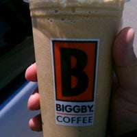 รูปภาพถ่ายที่ BIGGBY COFFEE โดย Louis K. เมื่อ 6/12/2012