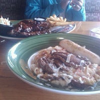 Photo taken at Applebee&amp;#39;s Grill + Bar by Aom M. on 3/24/2012