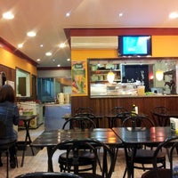 Photo taken at Restaurante Shin Suzuran by Adriano A. on 5/19/2012