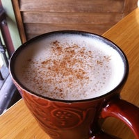 4/23/2012にChris D.がChapman Coffee Houseで撮った写真