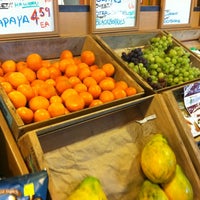 Photo taken at Mrs. Winston&amp;#39;s Green Grocery by Steve R. on 3/9/2012