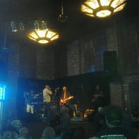 6/28/2012에 Peter K.님이 Bank &amp;amp; Blues Club에서 찍은 사진