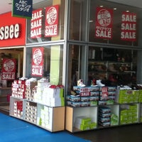 Photo taken at ASBee ラゾーナ川崎店 by Norikazu N. on 8/28/2012