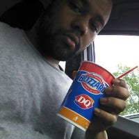 Photo taken at Dairy Queen by Taiwan B. on 5/24/2012