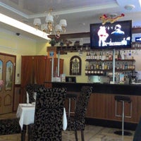 Снимок сделан в Кафе-ресторан «Бульвар» пользователем Иван Я. 9/9/2012
