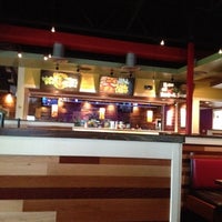 Photo taken at Chili&amp;#39;s Grill &amp;amp; Bar by Bu ReNaD on 5/21/2012
