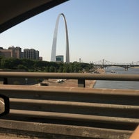 Gateway Arch Parking Garage Now Closed Parking In St Louis