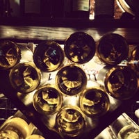 4/14/2012にJonathan M.がMartin Brothers Wine &amp;amp; Spiritsで撮った写真