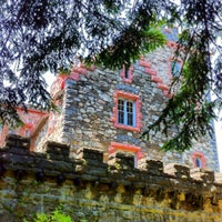 Photo taken at Searles Castle at Windham by Kateryna on 6/29/2012