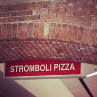 Foto diambil di Stromboli Pizza oleh Amy R. pada 7/17/2012
