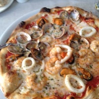 Foto tirada no(a) Restaurante Portofino por Avelino B. em 6/3/2012