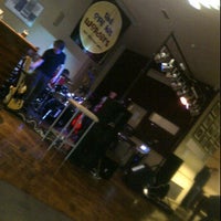 Foto diambil di Legends &amp;amp; The Lounge oleh Vic C. pada 5/22/2012