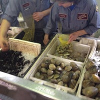 5/25/2012에 Sean P.님이 City Fish Market에서 찍은 사진