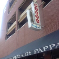 Photo taken at Pizza By Pappas by Yassie R. on 8/31/2012