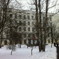Photo taken at Школа 389 by Luyda F. on 3/4/2012