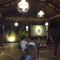 Photo taken at Waroeng de Dusun by Aaron on 6/29/2012