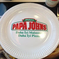 Photo taken at Papa John&amp;#39;s Pizza by Cankan Ü. on 9/8/2012