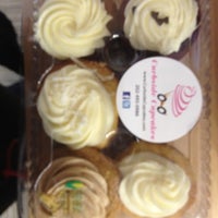 Photo taken at Curbside Cupcakes by Gwynne K. on 2/28/2012