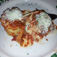 Photo taken at Olive Garden by Judith L. on 8/7/2012