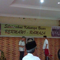 Photo taken at Kolam renang Bujana Tirta by Fera A. on 9/2/2012