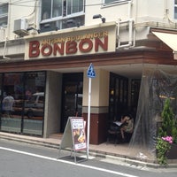 Photo taken at ベーカリーカフェ BONBON by Morihiko S. on 5/26/2012