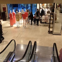 5/2/2012 tarihinde Fran V.ziyaretçi tarafından Zara'de çekilen fotoğraf