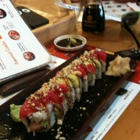 Das Foto wurde bei IMURA Japanese Restaurant von Sherry C. am 7/27/2012 aufgenommen