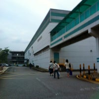 Photo taken at Mitsubishi Chemical OPC Building by 爪丹工爪◯れ on 7/30/2012
