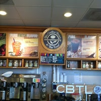 5/9/2012 tarihinde Luiz L.ziyaretçi tarafından The Coffee Bean &amp;amp; Tea Leaf'de çekilen fotoğraf